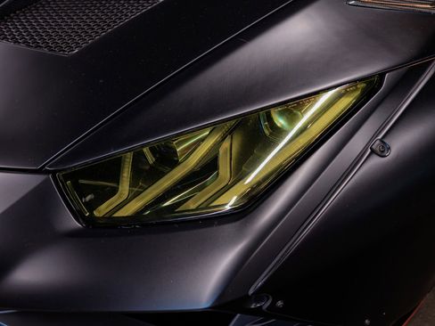 Used 2015 Lamborghini Huracan LP 610-4 image 20