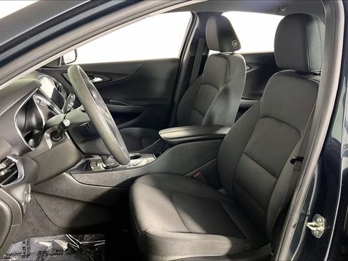 Used 2021 Chevrolet Malibu LT FWD image 21