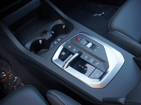 Used 2025 BMW M235i xDrive M235i xDrive w/ Premium Package image 18