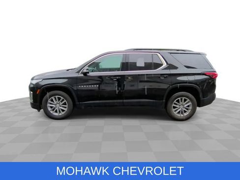 Used 2023 Chevrolet Traverse LT AWD/4WD image 6