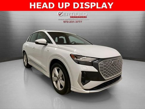 Used 2024 Audi Q4 e-tron Prestige image 3