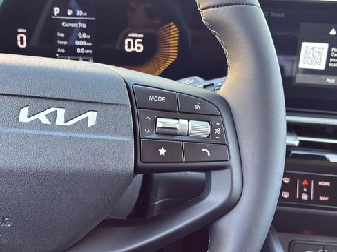 New 2026 Kia Sportage LX image 34