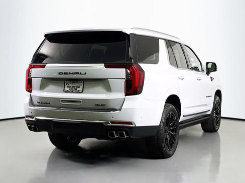 New 2026 GMC Yukon Denali w/ Denali Reserve Package AWD/4WD image 7
