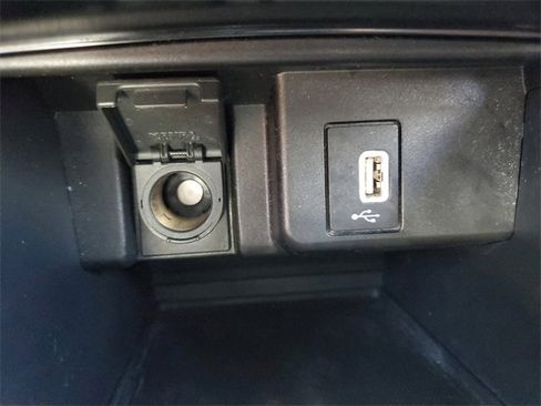 Used 2019 Honda Accord LX image 29