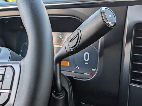 New 2026 Ford F350 Lariat w/ Chrome Package image 20