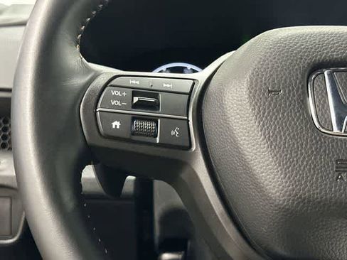 Used 2025 Honda CR-V Sport-L image 17
