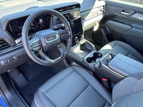 New 2026 GMC Terrain AT4 w/ LPO, Floor Liner Package AWD/4WD image 71