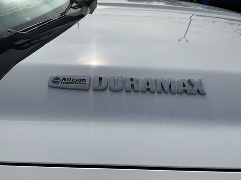 Used 2015 Chevrolet Silverado 2500 LT image 24