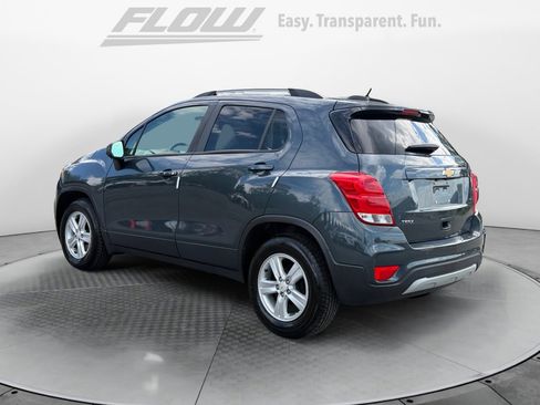 Used 2021 Chevrolet Trax LT FWD image 6