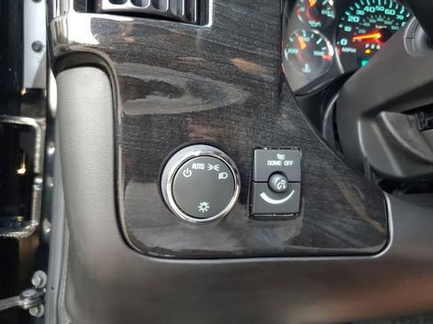 Used 2024 GMC Savana 2500 Extended w/ Driver Convenience Package image 28