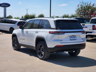 New 2025 Jeep Grand Cherokee Limited w/ Luxury Tech Group II
