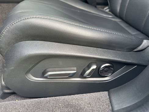 Used 2023 Acura TLX image 16