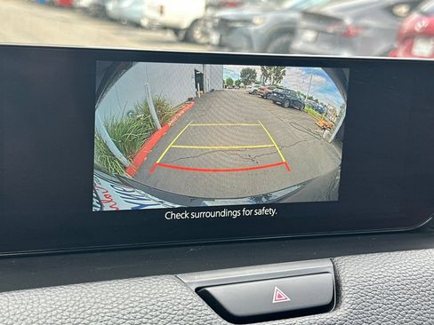 Used 2024 MAZDA CX-90 Plug-In Hybrid w/ Preferred AWD/4WD image 18