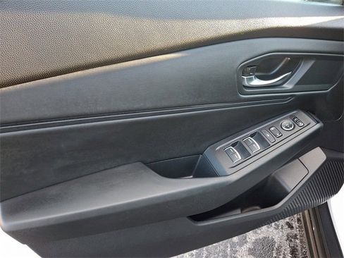 Used 2023 Honda Accord EX image 12