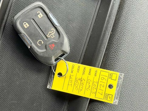 Used 2023 GMC Sierra 3500 SLE w/ SLE Convenience Package image 32