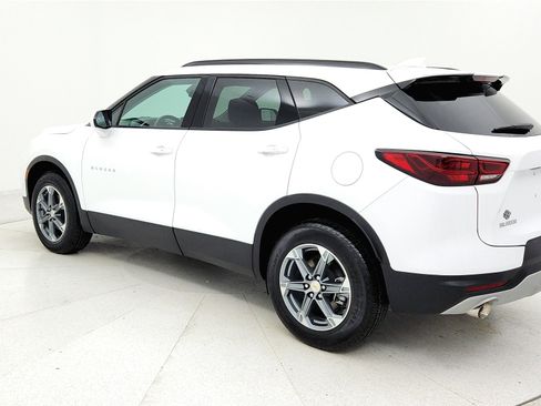 Used 2024 Chevrolet Blazer LT w/ Convenience Package image 2