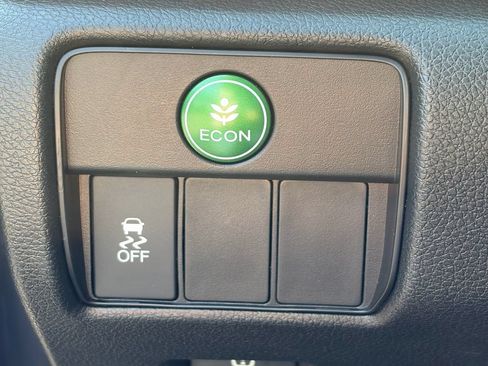Used 2014 Honda Accord LX image 17