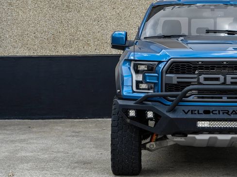 Used 2019 Ford F150 Raptor w/ Equipment Group 802A Luxury AWD/4WD image 44