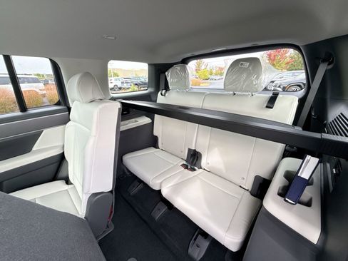 New 2026 Hyundai Santa Fe SEL image 25