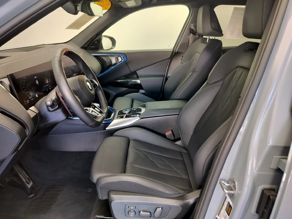 Certified 2026 BMW X3 M50 w/ Premium Package AWD/4WD image 8