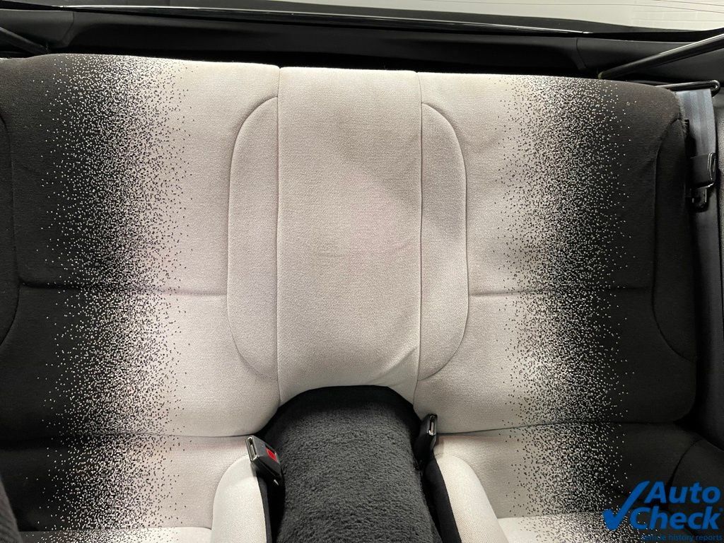 Used 1993 Chevrolet Camaro Z28 RWD image 19