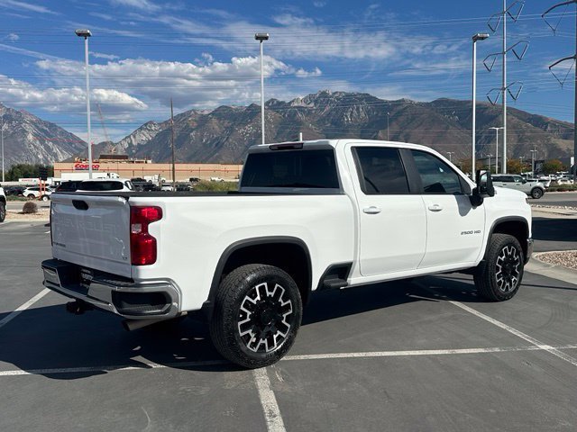 Used 2025 Chevrolet Silverado 2500 LT w/ Convenience Package AWD/4WD image 7