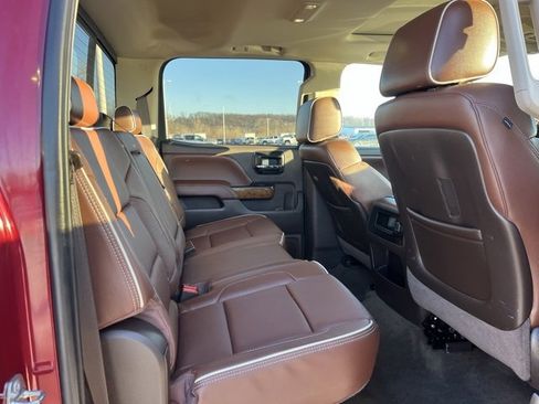 Used 2014 Chevrolet Silverado 1500 High Country w/ High Country Premium Package image 20