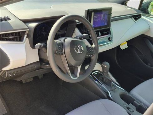 New 2026 Toyota Corolla SE FWD image 3