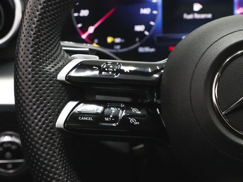 Used 2023 Mercedes-Benz C 300 4MATIC Sedan image 31