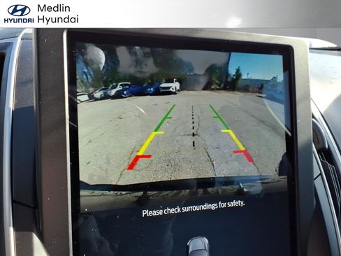 Used 2023 Ford Edge SEL image 14