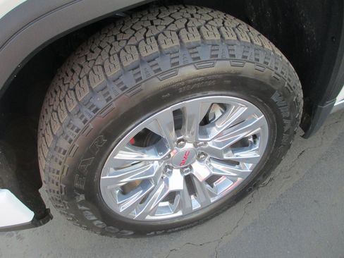 Certified 2022 GMC Sierra 1500 Denali w/ Technology Package image 12