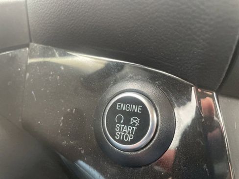 Used 2018 Ford Escape Titanium w/ Ford Safe & Smart Package image 37