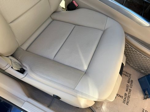 Used 2014 Mercedes-Benz E 350 4MATIC Sedan image 48