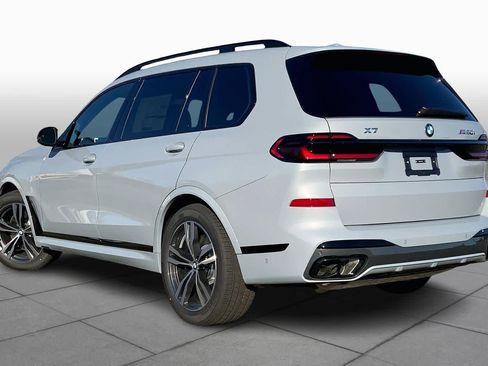 New 2026 BMW X7 M60i image 12