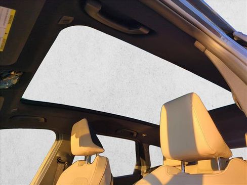 Certified 2025 BMW X3 xDrive30i w/ Premium Package AWD/4WD image 15