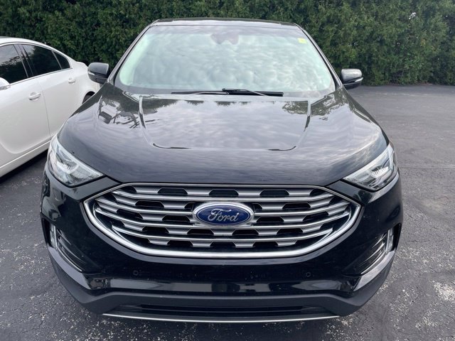 Used 2020 Ford Edge Titanium AWD/4WD image 2