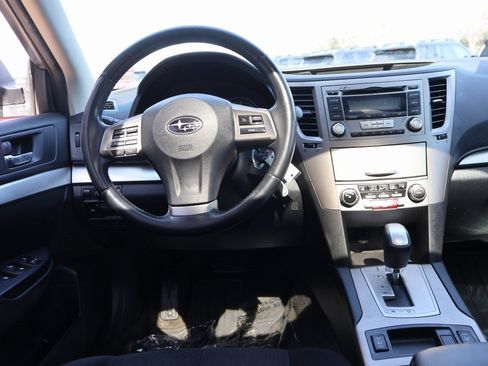 Used 2013 Subaru Outback 2.5i Premium image 19