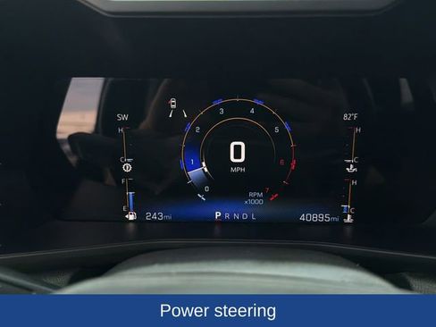 Used 2023 Chevrolet Colorado W/T RWD image 9