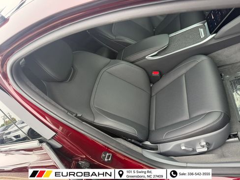 Used 2024 Lucid Air Touring AWD/4WD image 24