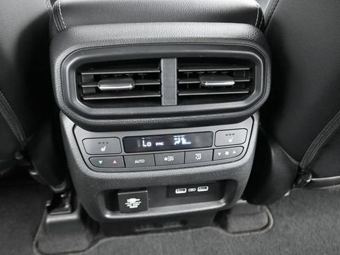 Used 2023 Honda Pilot Elite image 20