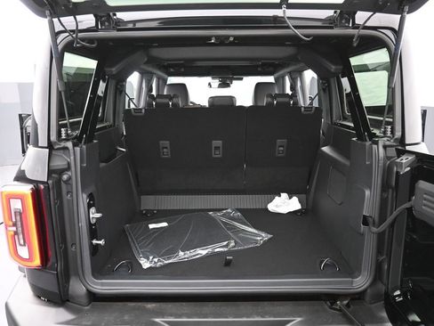 New 2025 Ford Bronco Outer Banks image 22