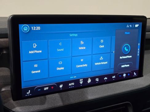 New 2025 Ford Maverick XLT w/ XLT Luxury Package image 21