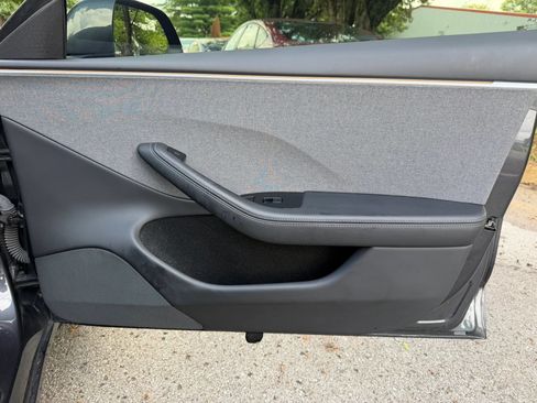 Used 2024 Tesla Model 3 Standard Range RWD image 30