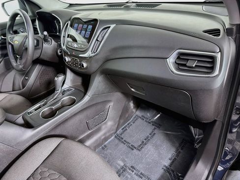 Used 2018 Chevrolet Equinox LT w/ Sun & Infotainment Package AWD/4WD image 28