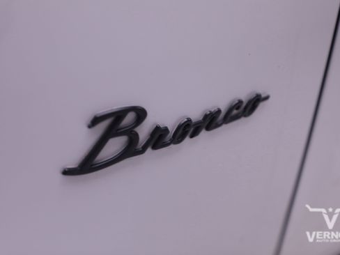 Used 2021 Ford Bronco Wildtrak image 11