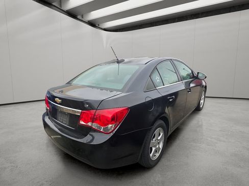 Used 2016 Chevrolet Cruze LT FWD image 7