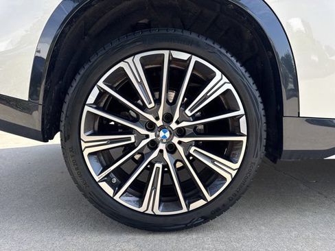 Used 2024 BMW X1 xDrive28i w/ Premium Package AWD/4WD image 27