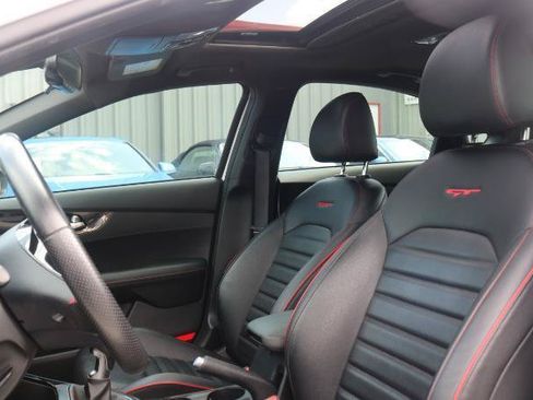 Used 2022 Kia Forte GT FWD image 8