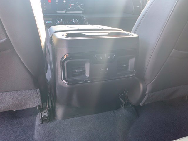 Used 2024 GMC Sierra 1500 AT4 w/ Technology Package AWD/4WD image 21