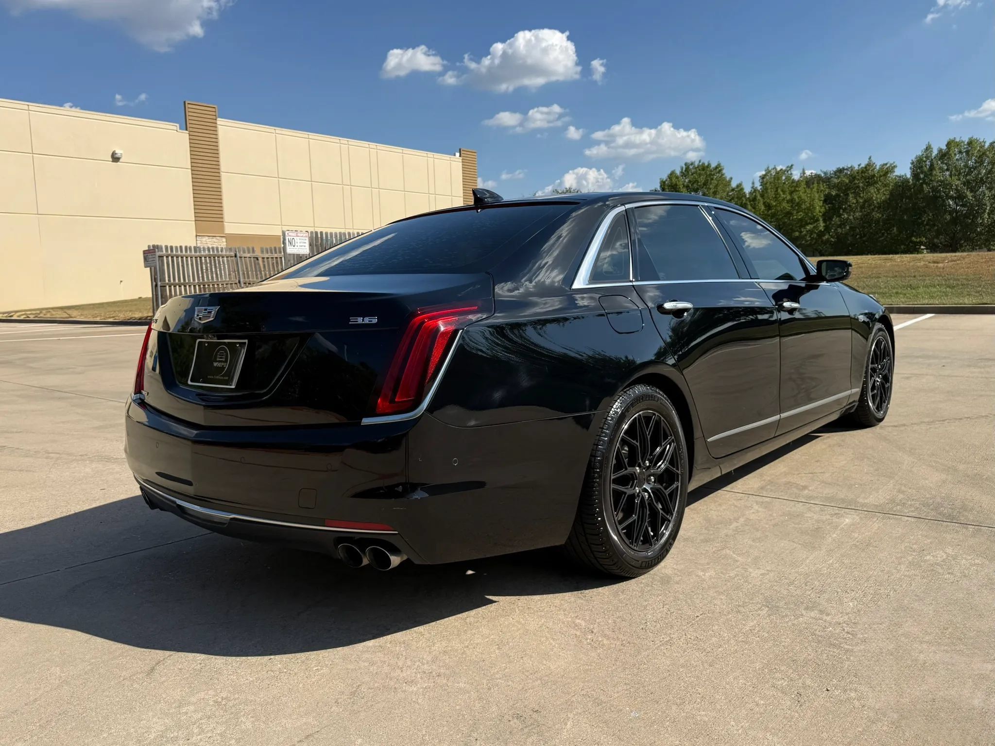 Used 2018 Cadillac CT6 Premium Luxury w/ Super Cruise Package AWD/4WD image 5